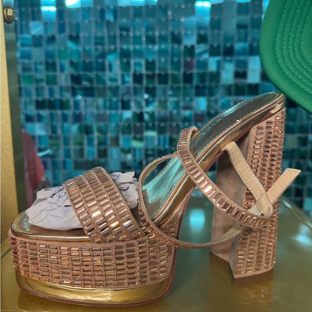 Azalea Wang Gold Platform Shoes with Woven Texture